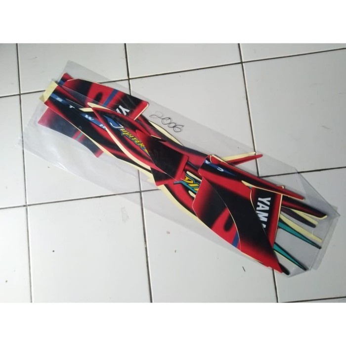 stiker striping yamaha jupiter z cw 2005 hitam merah