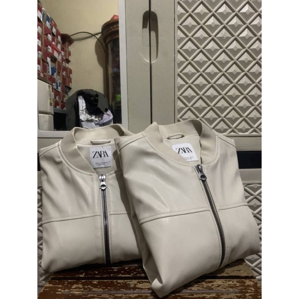 Original Jacket Bomber Beige Zara Faux Leather .