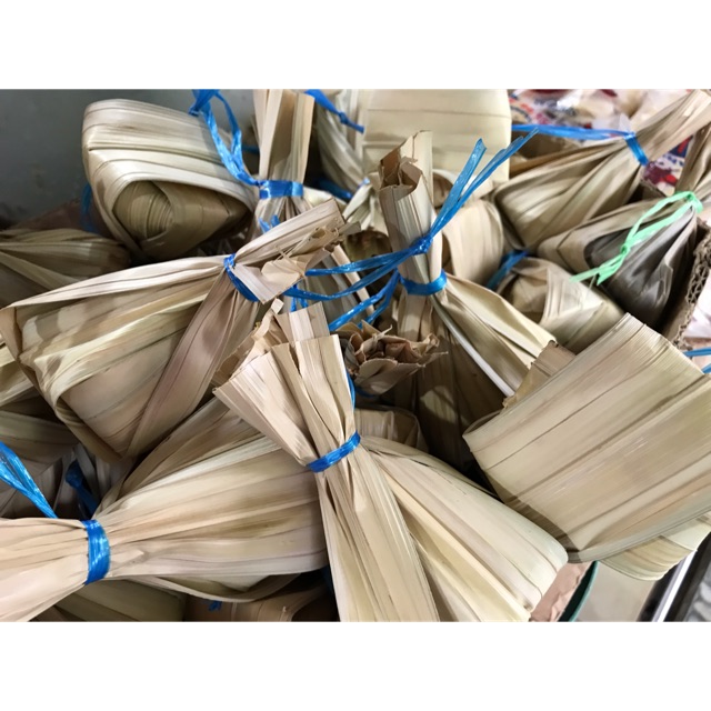 

Terasi Udang Bungkus Daun Uk.Kecil Pemangkat
