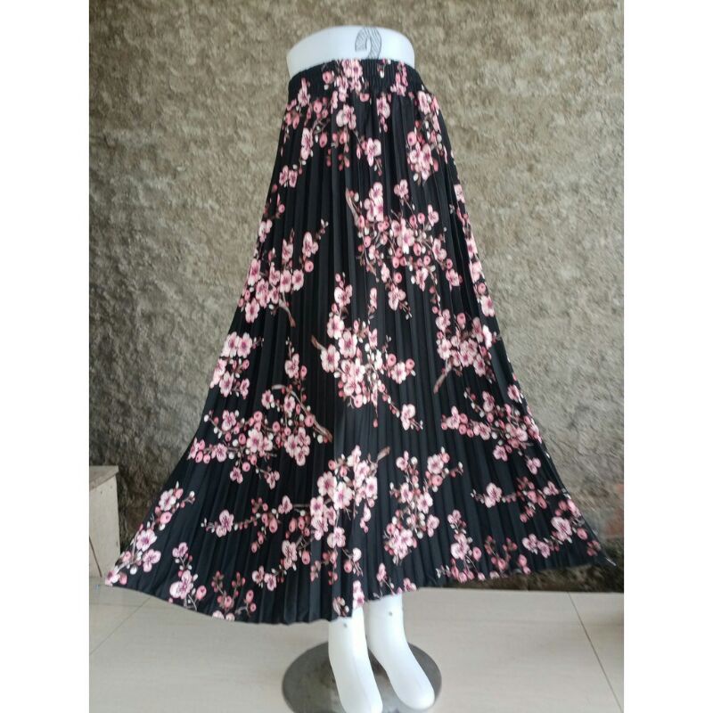 Rok Plisket Motif Bunga sakura Wanita Terbaru