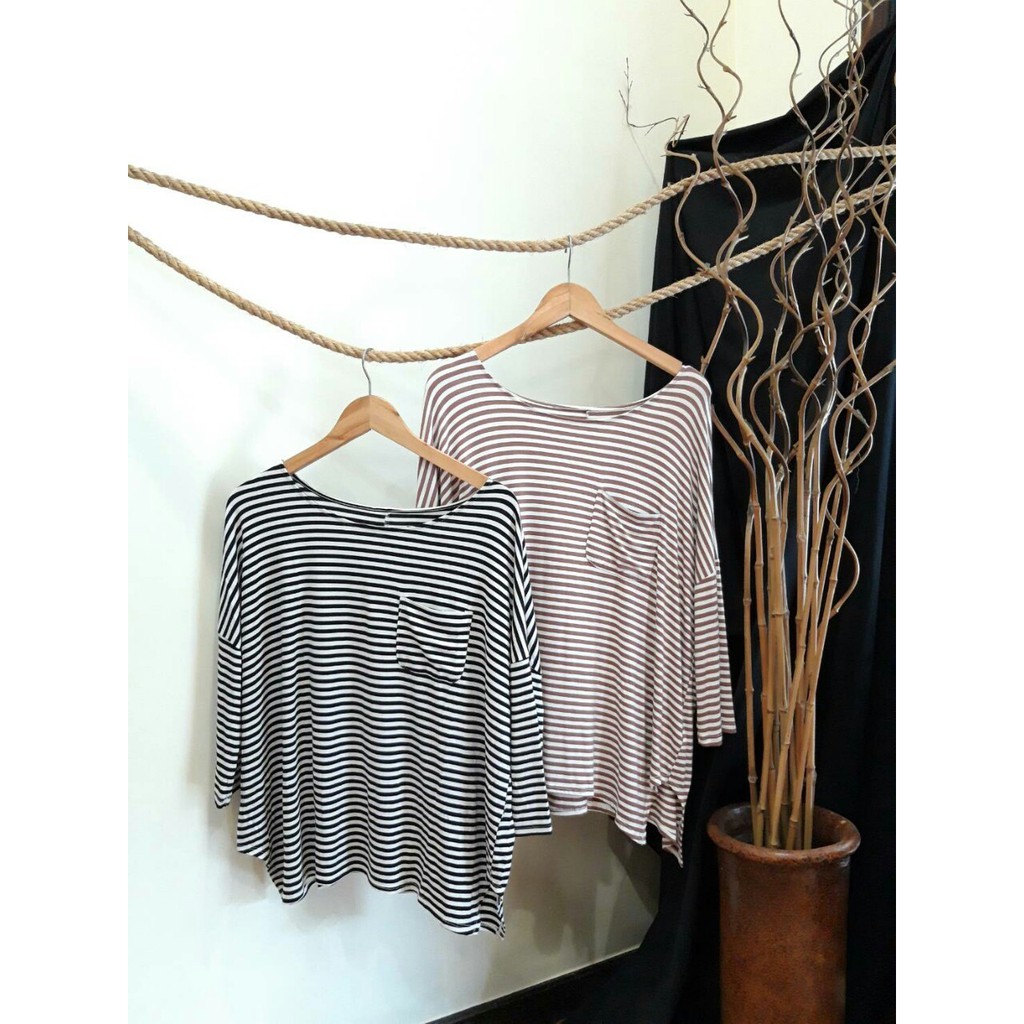 Mossimo Kaos Batwing Stripe