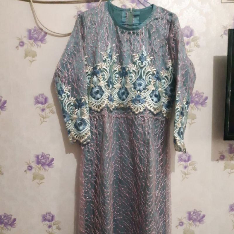 Baju Pesta mutiara