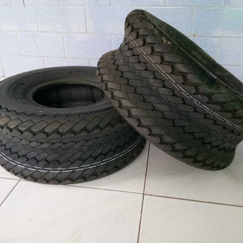 Ban Gokart ring 8 bagian belakang