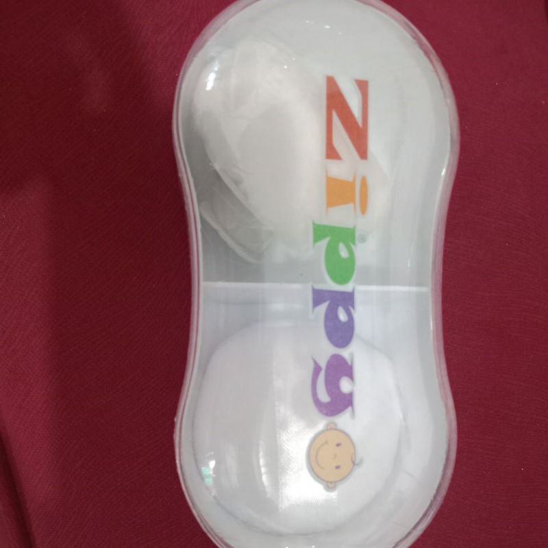 Tempat bedak isi 2 zippy ok100