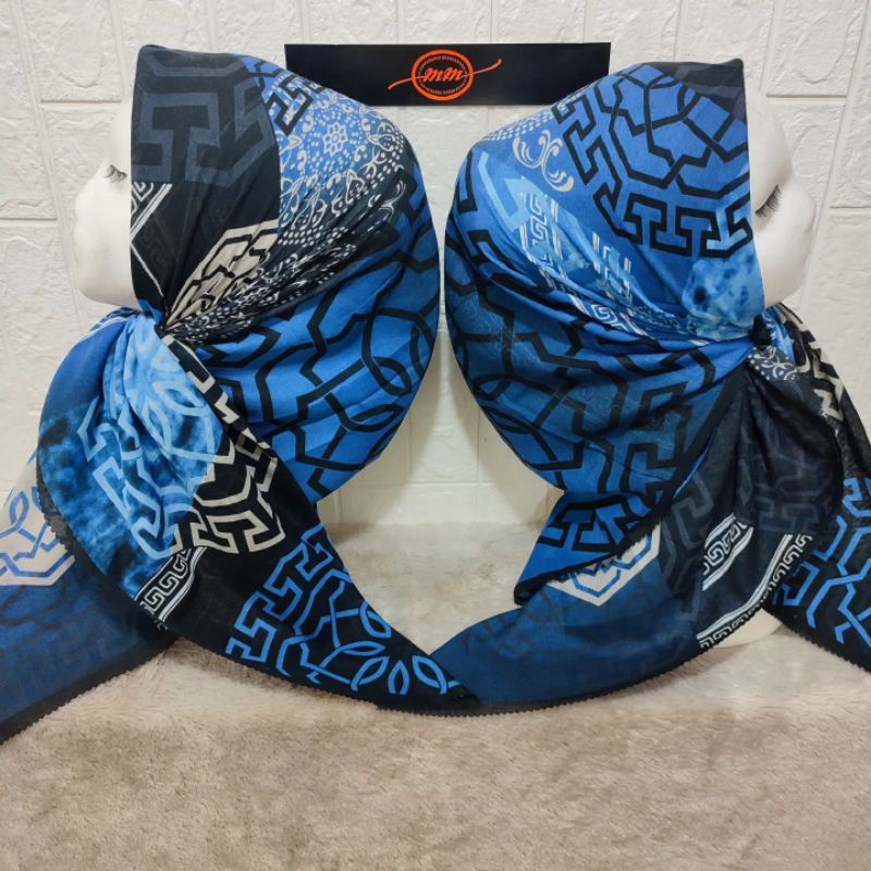 NUANSA BIRU hijab segiempat denay voal motif semarang