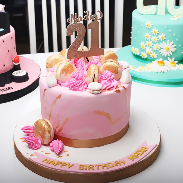 

Kue Ulang Tahun / Birthday Cake Pink & Macaron / MOHON BACA KETERANGAN