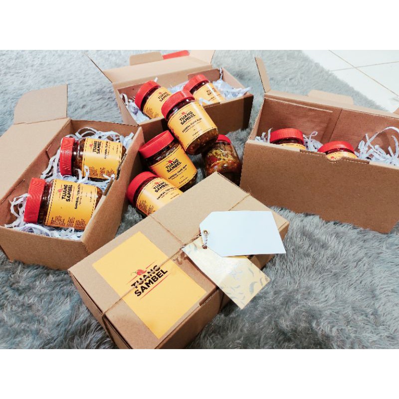 

Hampers Sambel | Hampers Lebaran | Hampers Natal