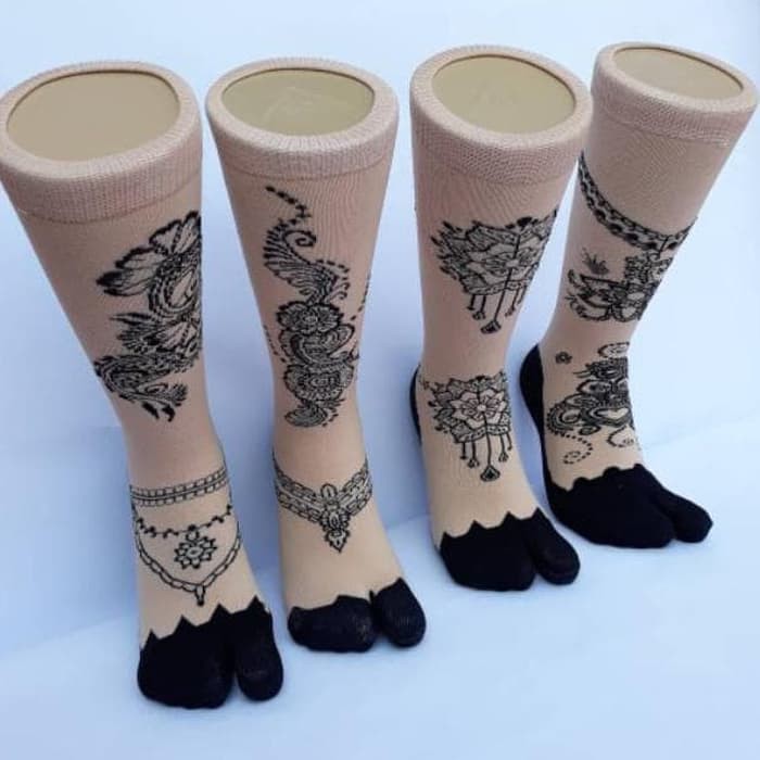 KAOS KAKI JEMPOL MUSLIMAH MOTIF HENA POLKADOT LIKE SOKA KAOS KAKI JEMPOL MUSLIMAH MOTIF HENA POLKADOT LIKE SOKA
