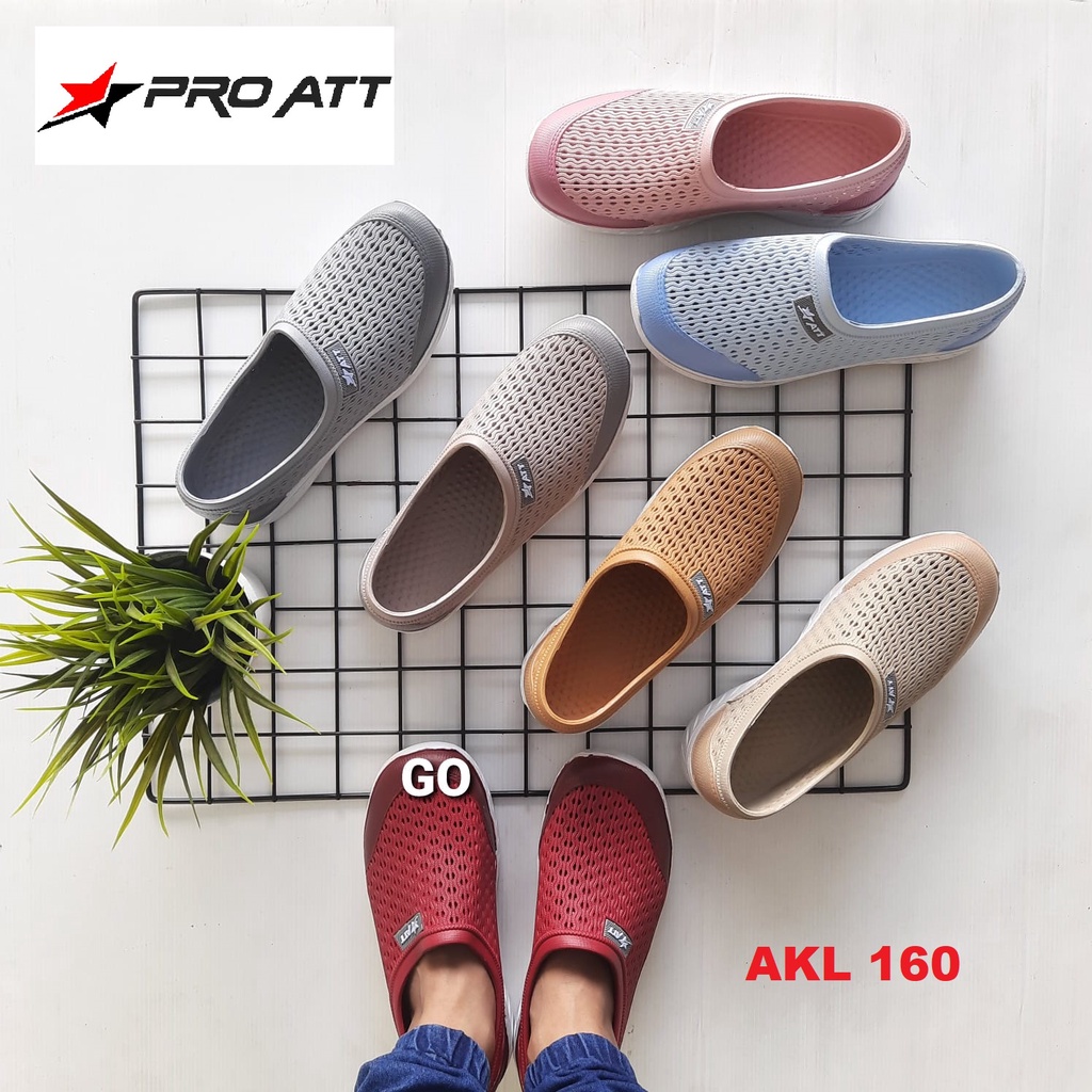 BB ATT AKL 160 SEPATU KARET SLIP ON Sepatu Cewek Anti Air Ringan Empuk Tidak Lecet