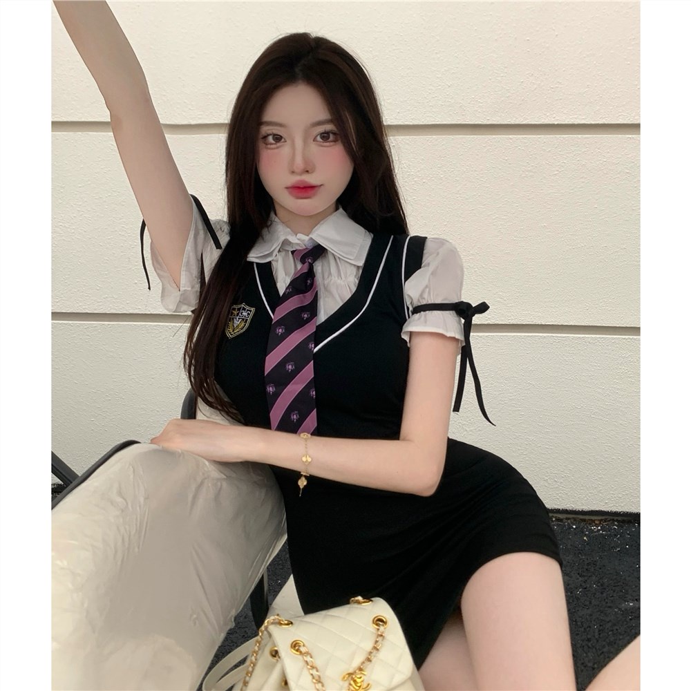 Mini Dress Black Strawberry~ Gaun gaya kuliah gadis Korea rok pendek wanita musim panas pinggang bar