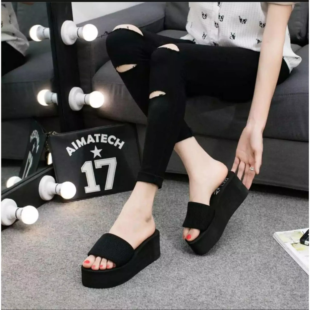 Sandal Wedges Selop Wanita PRADAA Dewasa Kokop Beludru Slop Buludru Sendal Cewek-3