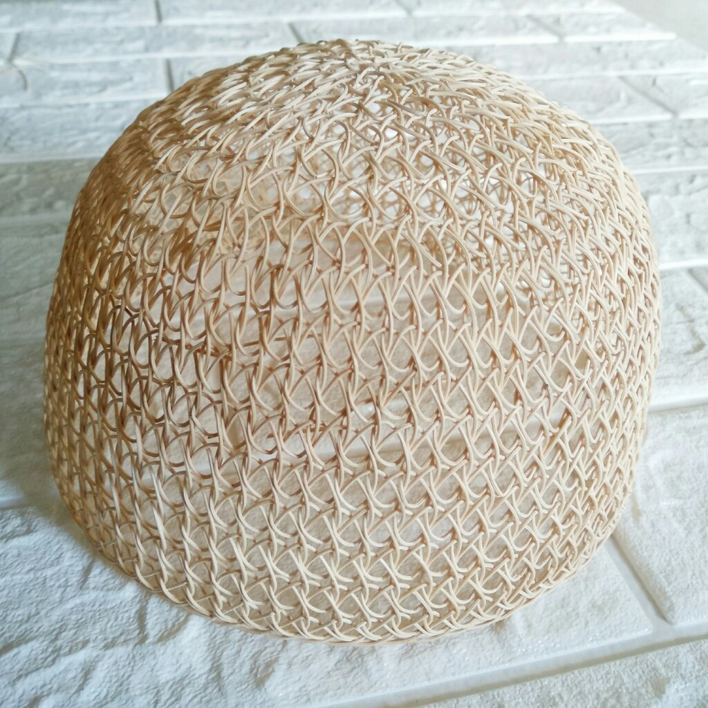 Peci Rotan Bulat Khas Kalimantan