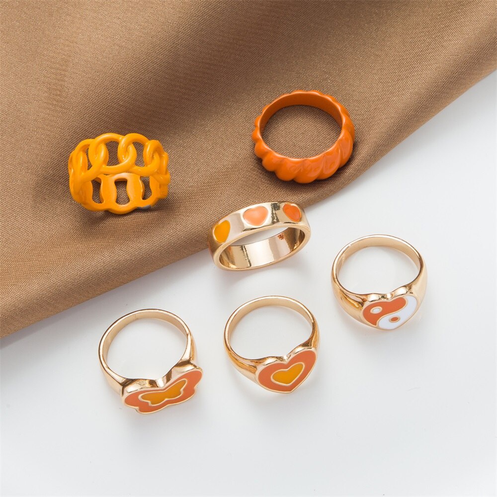 6pcs / Set Cincin Knuckle Bahan Resin Akrilik Desain Hati + Kupu-Kupu Y2K Untuk Wanita