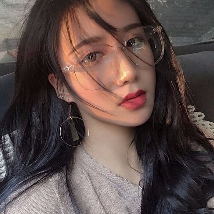 Kaca Mata Versi Korea yang trendi dari kacamata bingkai siswa laki-laki, anti-radiasi retro liar anti cahaya biru muda wanita