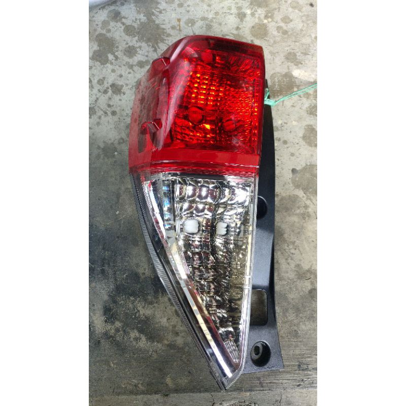 stoplamp Innova reborn LH