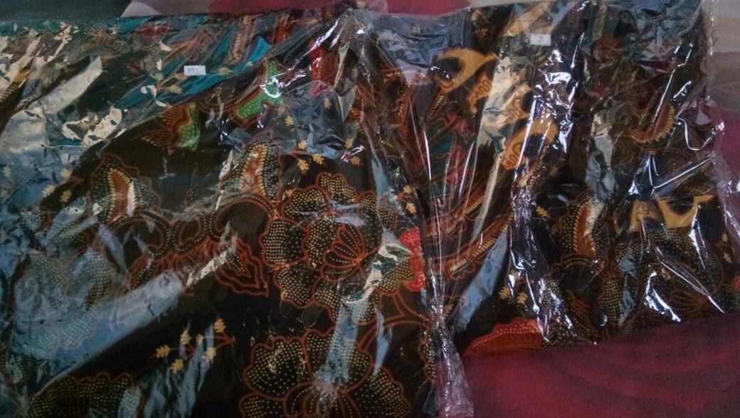 Maura Couple - Sania Ruffle Batik Couple Ori Ndoro Jowi Garansi Termurah Shopee - Batik Modern Solo