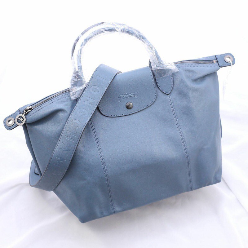 TAS WANITA WARNA BIRU MUDA