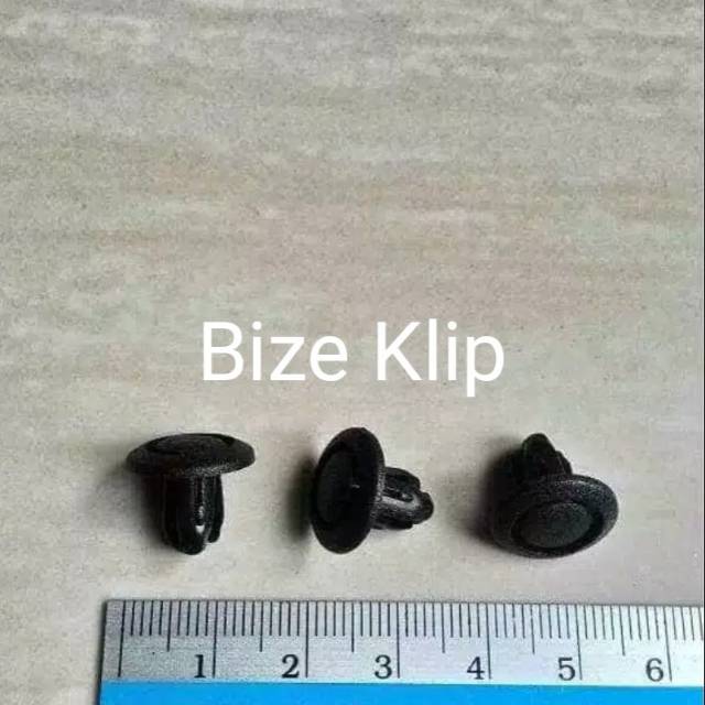 10 pcs / KANCING KLIP LINER MOBIL AGYA / AYLA