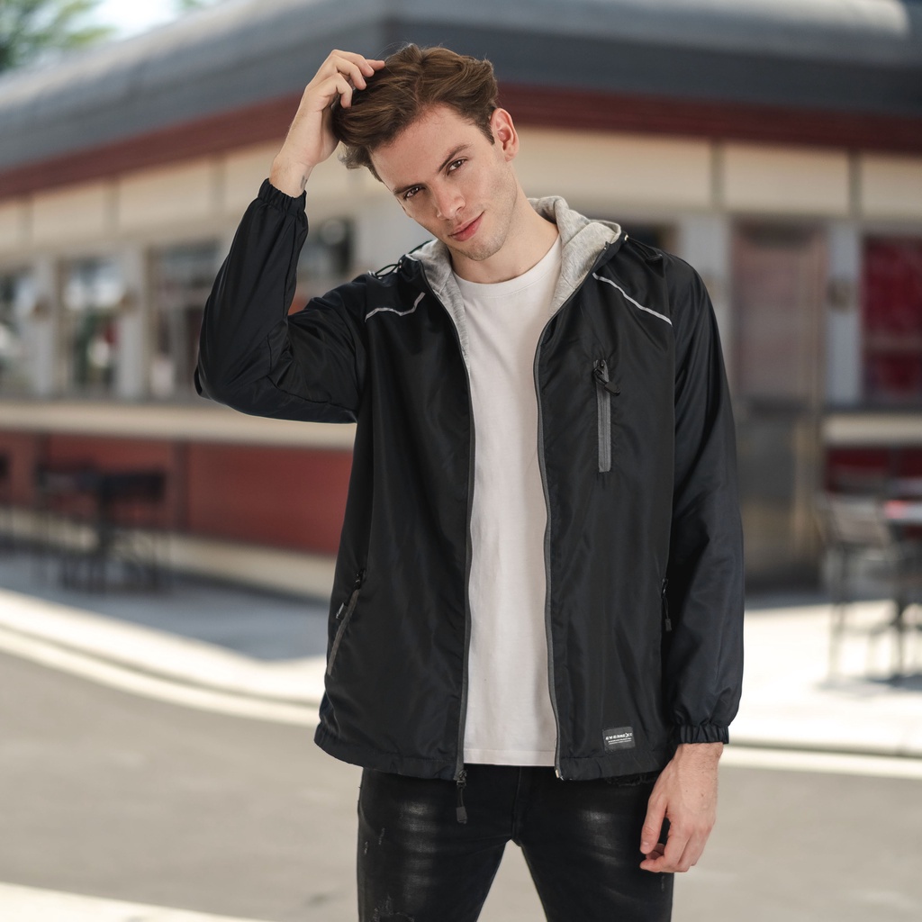 JAKET COWOK PARASUT PRIA WATERPROOF HOODIE ANTI AIR OUTDOOR PARASIT DISTRO KEREN MURAH TERBARU ORIGINAL