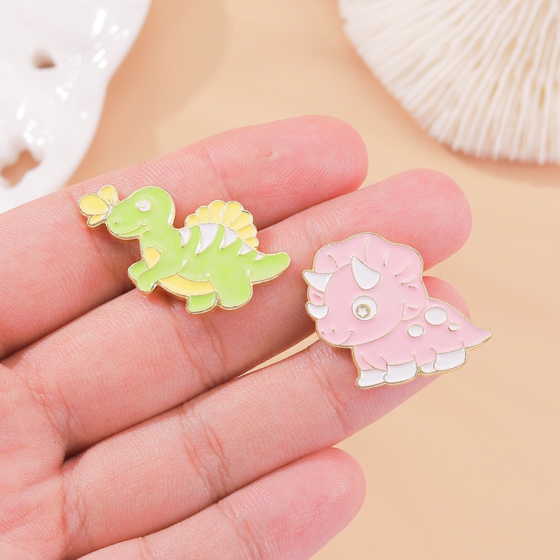 Bros Pin Enamel Bentuk Kartun Dinosaurus Kecil Lucu Untuk Anak