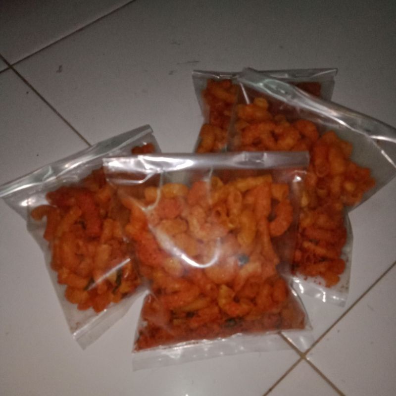 

SNACK 2000/MAKARONIPEDASASIN/JAJANANMURAH