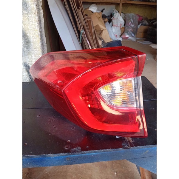 Stoplamp kiri brv 2016-2018