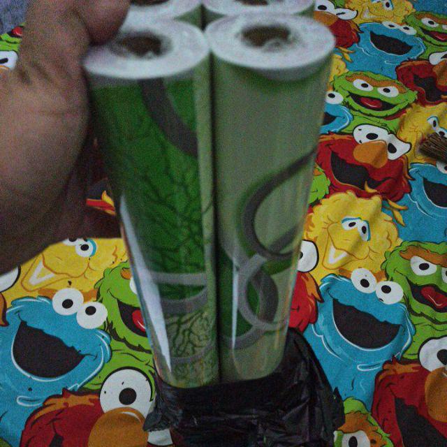 Wallpaper Stiker Dinding Polkadot Hijau Ukuran 10m X 45cm