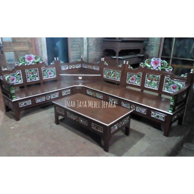 Kursi Sudut Mahkota Jati