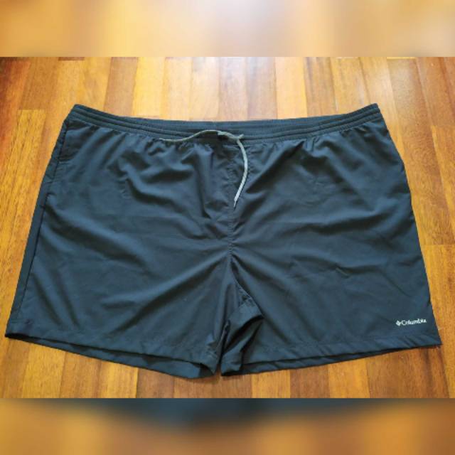 Celana pendek bigsize columbia omni shield original