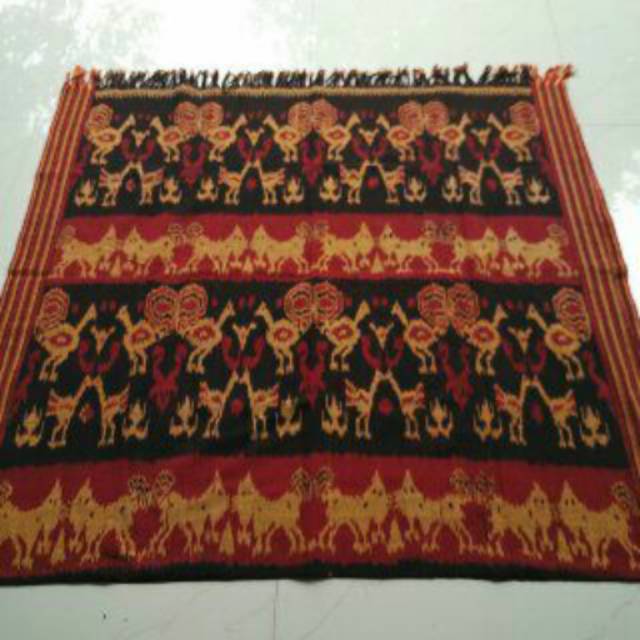 Tenun ikat sumba etnik