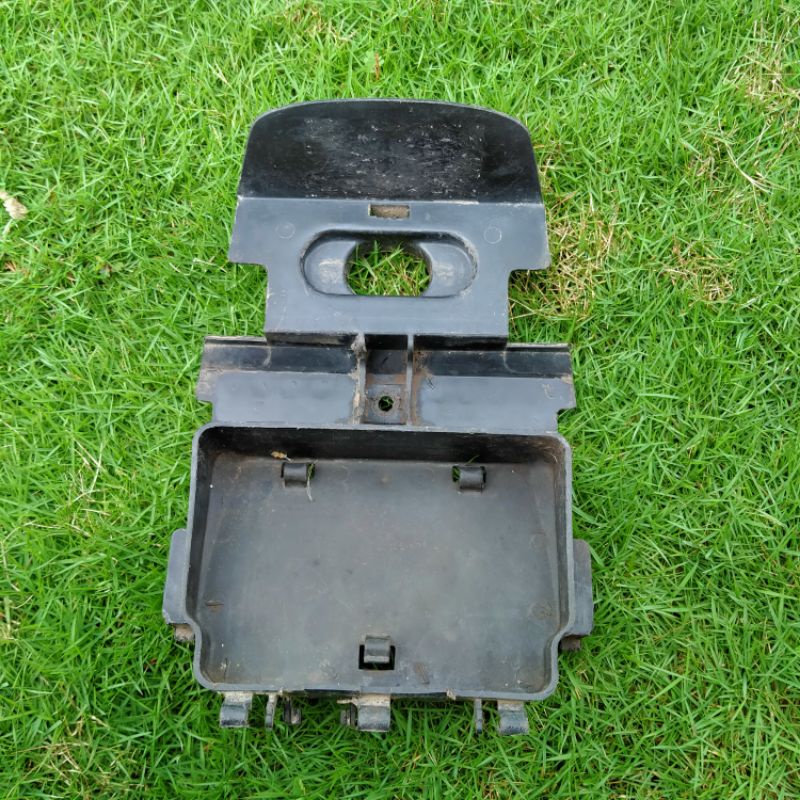 BAGASI HONDA PRIMA TOOLBOX TEMPAT TULKIT HONDA ASTREA PRIMA ASTREA STAR ORIGINAL