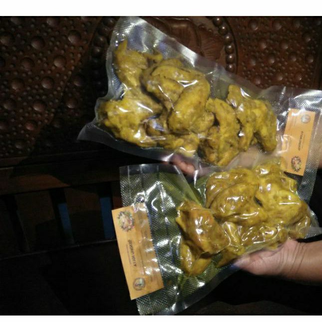 

Ayam ungkep sayap frozen bumbu kuning siap goreng