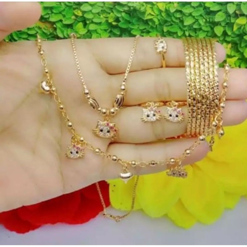 SET ANAK HELLO KITTY DARI UANG KOIN 1991,1992 ANTI KARAT LAPIS EMAS 24 K