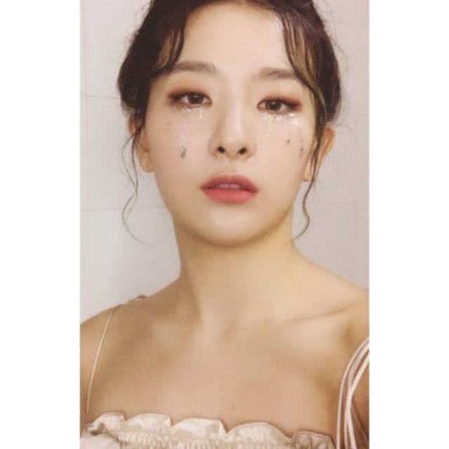 Sharing Red Velvet Ace Welcome Kit