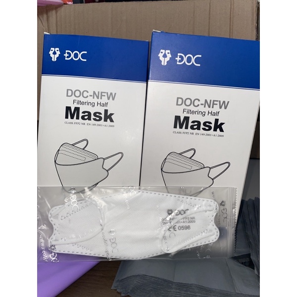 Masker KF94 DOC IMPORT High Premium Quality Sealed per pcs 1 box isi 30 pcs 4 ply Steril Higienis