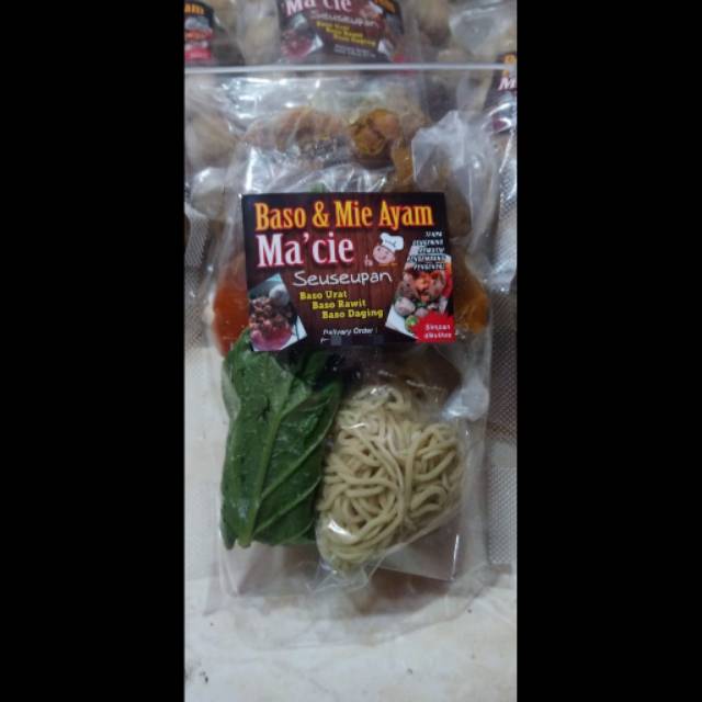 

Mie Ayam Macie