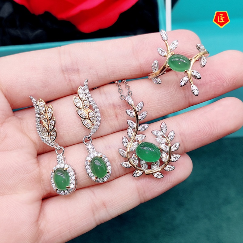 [Ready Stock]Natural Chalcedony Necklace Diamond Olive Leaf Pendant Open Ring