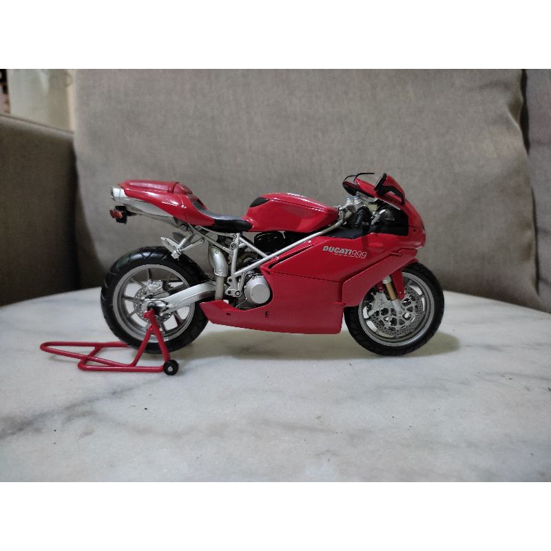 Diecast Ducati 999 minichamps 1:12
