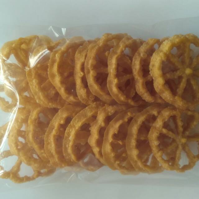 

Kembang loyang isi 18 pcs