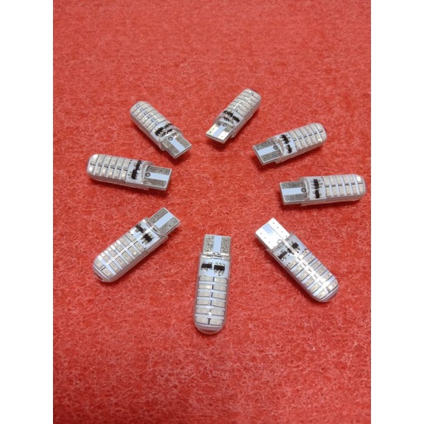 Lampu senja T10 24 led 24v flesh