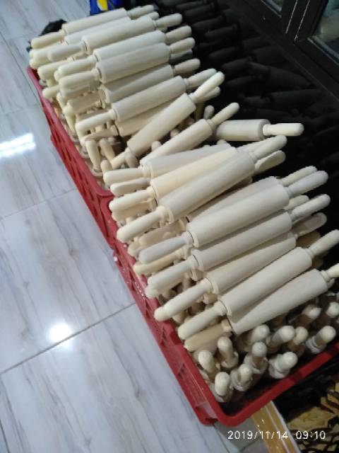 Rolling Pin Kayu MUTER / Roller Penggiling / Penggilas Adonan kue bahan kayu / Rolling Pin Adonan Kue (pegangan muter)