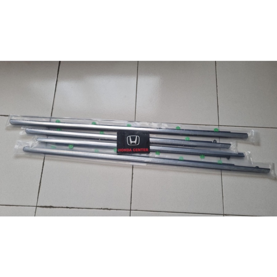 pelipit karet kaca pintu luar crv gen4 2013 2014 2015 2016 2017 depan belakang kiri kanan 4 pintu