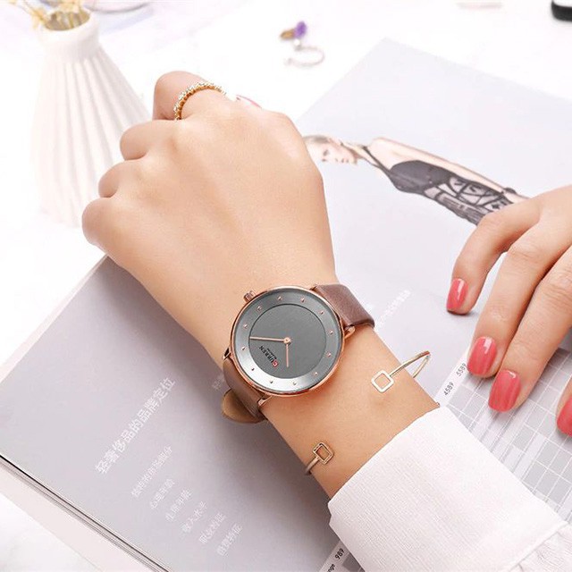 CURREN 9033 Jam Tangan Wanita Analog Tali Kulit WK-SBY