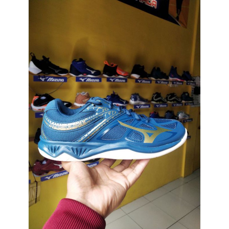 Sepatu voli mizuno thunderblade low Original 100%