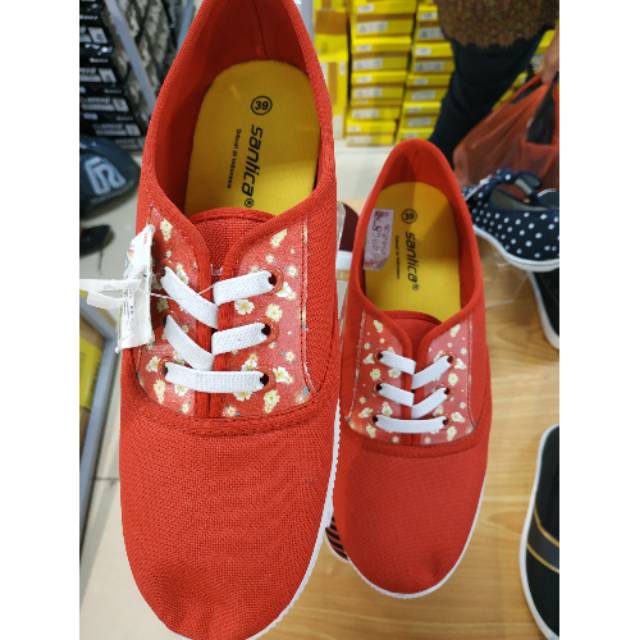 Sepatu wanita / Fashion wanita / Sepatu santica / Santica Red