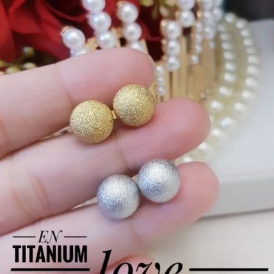 TiTanium anting tusuk p749