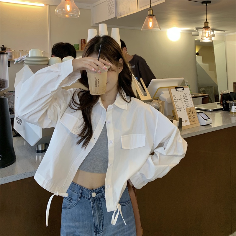 JAKET WANITA/KOREAN STYLE/ATASAN WANITA/CROP JAKET WAMITA