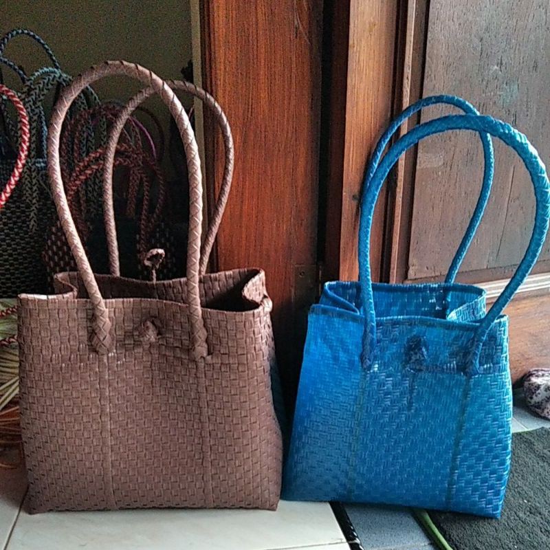 Tas jali Anyaman bahan Jali