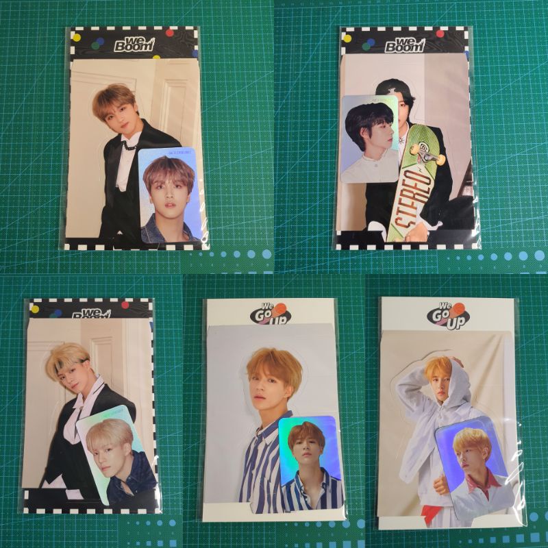 HOLOGRAM PC SET WE BOOM (WB) + WE GO UP (WGU) & CLEAR STICKER SANRIO WINWIN