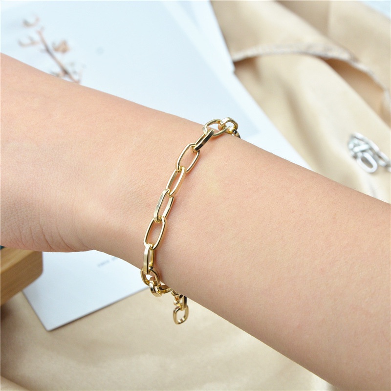Gelang Rantai Titanium Gold dan Rosegold Polos Gelang Tangan Rantai Titanium Warna Rose Gold Aksen Klip Kertas Gaya Retro Untuk Wanita
